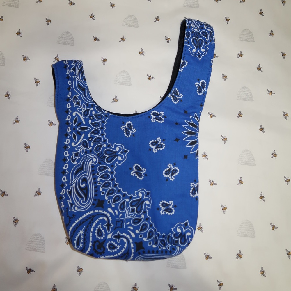 YAITO Paisley Knot bag